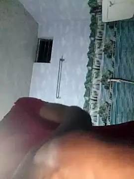 Snapshot of Long-termMarble56 chatting on 11-25-25, 07:36 Long-termMarble56 online show from 11-25-25, 07:36