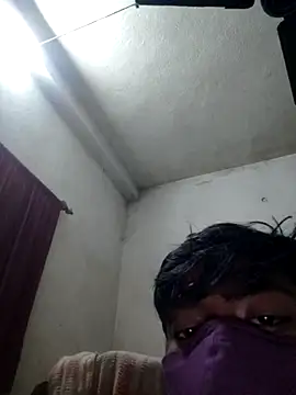 Snapshot of Long-termMarble56 chatting on 11-26-25, 07:48 Long-termMarble56 online show from 11-26-25, 07:48