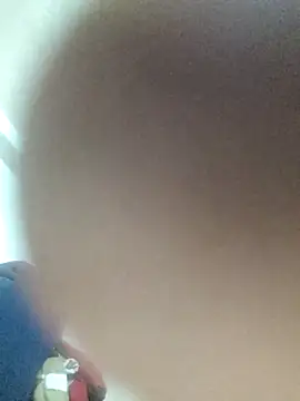 Snapshot of Long-termMarble56 chatting on 11-28-25, 08:33 Long-termMarble56 online show from 11-28-25, 08:33