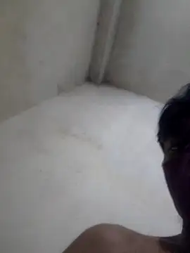 Snapshot of Long-termMarble56 chatting on 12-04-25, 07:11 Long-termMarble56 online show from 12-04-25, 07:11