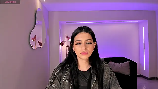 Snapshot of BellaConnorX chatting on 02-27-26, 03:28 BellaConnorX online show from 02-27-26, 03:28