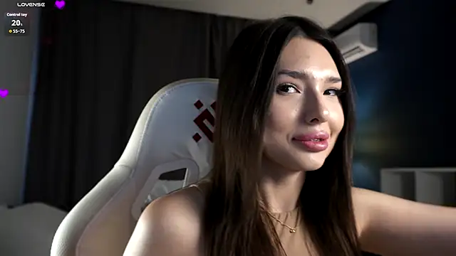 Snapshot of candylolly__ chatting on 11-08-25, 08:25 candylolly online show from 11-08-25, 08:25