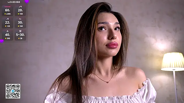 Snapshot of candylolly__ chatting on 11-27-25, 02:30 candylolly online show from 11-27-25, 02:30