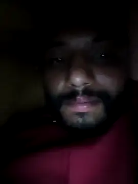 Snapshot of Advance01 chatting on 11-07-25, 12:21 Advance01 online show from 11-07-25, 12:21