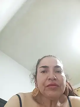 MaryRoze  online show from 04-12-26, 01:21