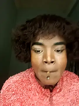 Snapshot of Lucile_Carrie chatting on 11-16-25, 09:53 Lucile Carrie online show from 11-16-25, 09:53