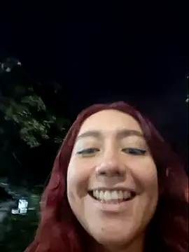 Snapshot of Eveelyn25x chatting on 10-30-25, 03:19 Eveelyn25x online show from 10-30-25, 03:19