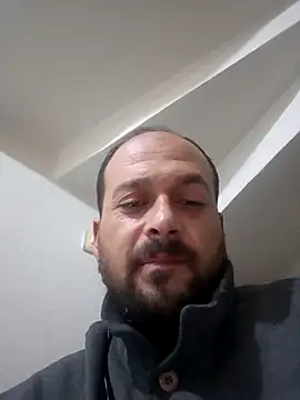 Snapshot of expenser37 chatting on 11-30-25, 10:03 expenser37 online show from 11-30-25, 10:03