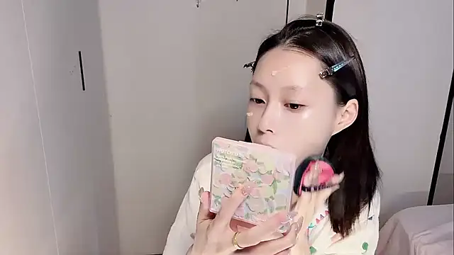 yuyu-33 online show from 01-11-26, 01:10