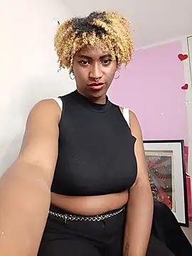 EvonyFoxxx online show from 04-23-26, 04:24