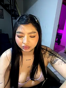 babykw online show from 11-14-25, 01:04