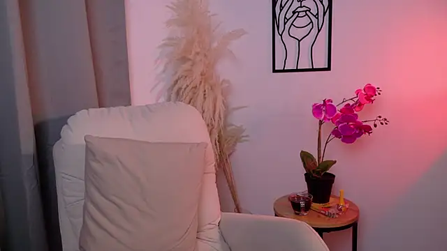 SeleneNova online show from 04-10-26, 04:12