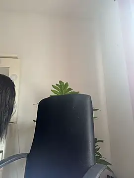 BabyLauritaa online show from 07-04-26, 07:31