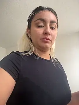 Elina Hills online show from 03-07-26, 03:09