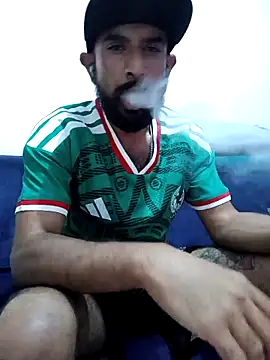 Snapshot of Barbanegra91mx chatting on 06-20-26, 01:19 Barbanegra91mx online show from 06-20-26, 01:19