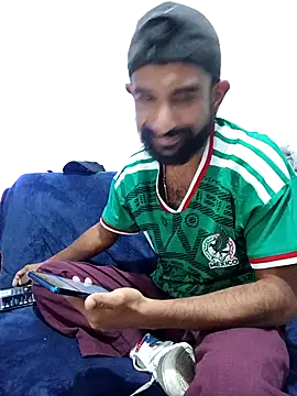 Snapshot of Barbanegra91mx chatting on 06-25-26, 01:16 Barbanegra91mx online show from 06-25-26, 01:16