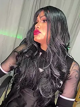 Snapshot of melani_ferraraa_ chatting on 06-18-26, 05:41 melani ferraraa online show from 06-18-26, 05:41
