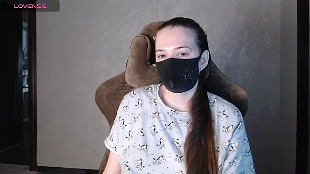 Snapshot of ZlatoslavaLo chatting on 12-01-25, 06:18 ZlatoslavaLo online show from 12-01-25, 06:18