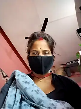 Snapshot of Neha4545 chatting on 10-31-25, 06:47 Neha4545 online show from 10-31-25, 06:47