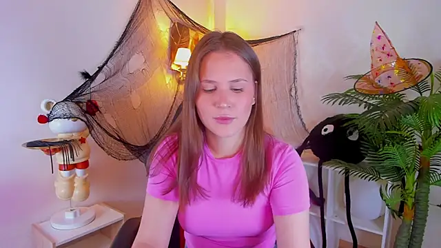 Snapshot of Tinky_kinky chatting on 11-07-25, 11:21 Tinky kinky online show from 11-07-25, 11:21