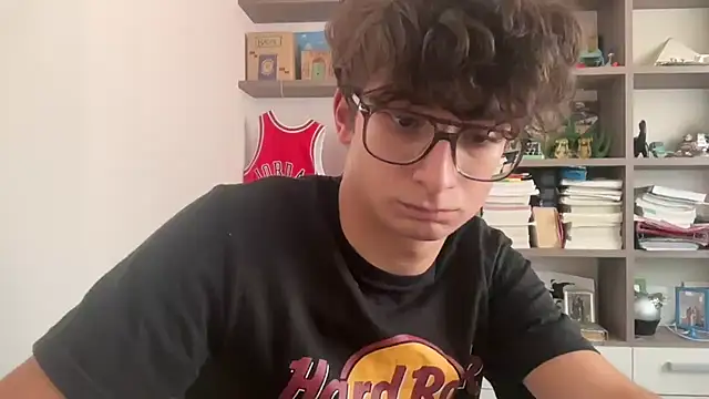 Snapshot of ldekfeklfmkemfk chatting on 11-05-25, 01:55 ldekfeklfmkemfk online show from 11-05-25, 01:55