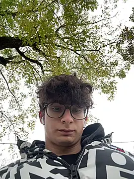 Snapshot of ldekfeklfmkemfk chatting on 11-19-25, 10:26 ldekfeklfmkemfk online show from 11-19-25, 10:26