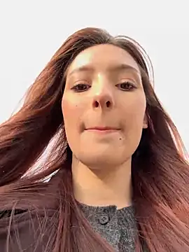 Snapshot of LilluKatten chatting on 11-12-25, 09:21 LilluKatten online show from 11-12-25, 09:21