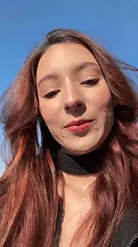 Snapshot of LilluKatten chatting on 11-27-25, 09:44 LilluKatten online show from 11-27-25, 09:44