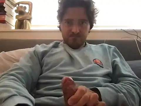 Snapshot of dutchpieter95 chatting on 10-30-25, 11:33 dutchpieter95 online show from 10-30-25, 11:33