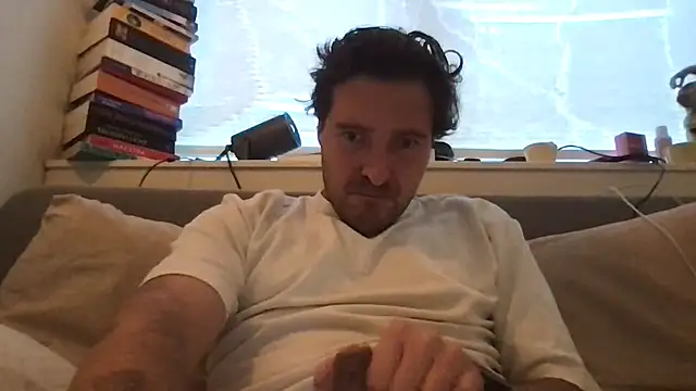 Snapshot of dutchpieter95 chatting on 05-21-26, 05:42 dutchpieter95 online show from 05-21-26, 05:42