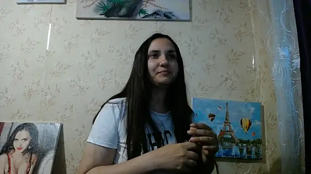 Snapshot of VoulezVous_Angel chatting on 05-25-26, 03:40 VoulezVous Angel online show from 05-25-26, 03:40