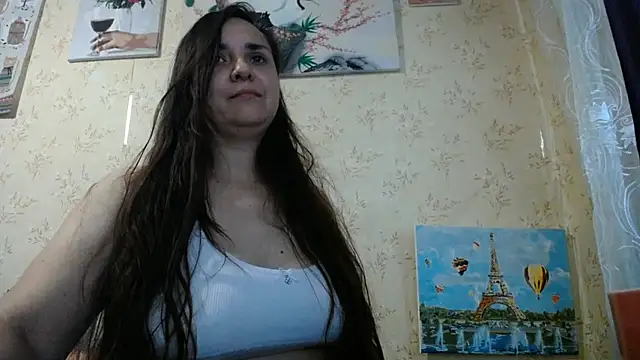 Snapshot of VoulezVous_Angel chatting on 06-18-26, 09:25 VoulezVous Angel online show from 06-18-26, 09:25