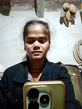 Hot sutr online show from 11-01-25, 05:15