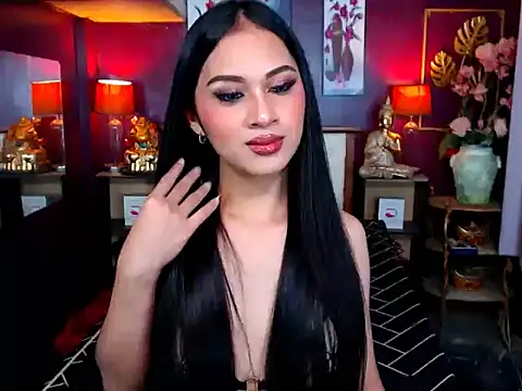 Plastique PATRICIA online show from 03-28-26, 08:36