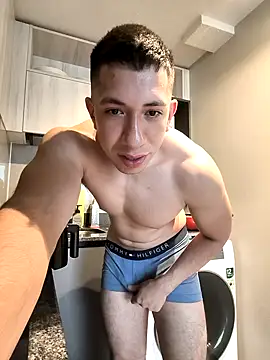 Alejandroelrey online show from 10-31-25, 11:33