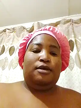 Snapshot of MassiveBoobsxxxx chatting on 11-10-25, 07:46 MassiveBoobsxxxx online show from 11-10-25, 07:46