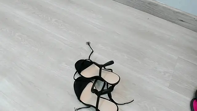 scarlett leblanc  online show from 04-04-26, 12:46