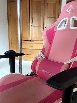 Snapshot of Bonny__ebony chatting on 11-12-25, 01:55 Bonny ebony online show from 11-12-25, 01:55