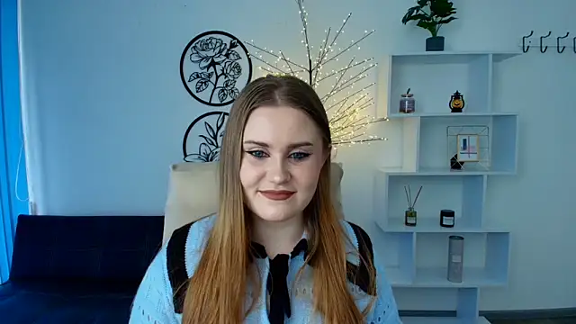 Snapshot of NinaSavkoo chatting on 11-03-25, 01:01 NinaSavkoo online show from 11-03-25, 01:01