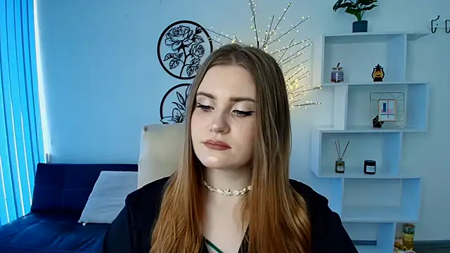 Snapshot of NinaSavkoo chatting on 11-04-25, 08:35 NinaSavkoo online show from 11-04-25, 08:35