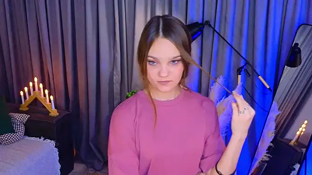 KarlaMagnett online show from 11-26-25, 03:24