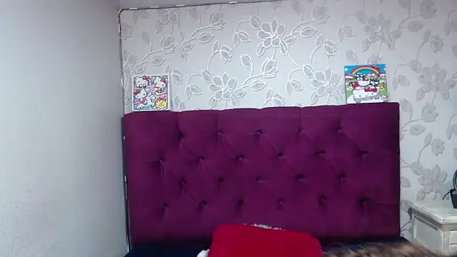 Snapshot of selenabustamante chatting on 07-19-26, 11:03 selenabustamante online show from 07-19-26, 11:03