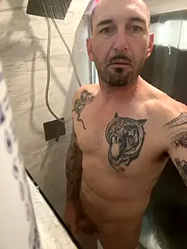 RobsBigD online show from 11-04-25, 05:23