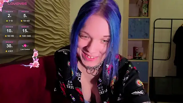 Snapshot of Marci_n chatting on 11-29-25, 06:44 Marci n online show from 11-29-25, 06:44