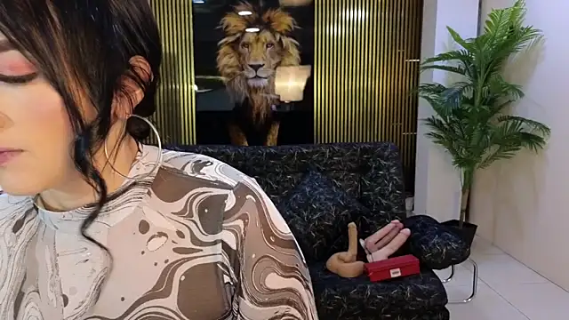 Snapshot of malen_fitnessmilf chatting on 02-12-26, 12:55 malen fitnessmilf online show from 02-12-26, 12:55