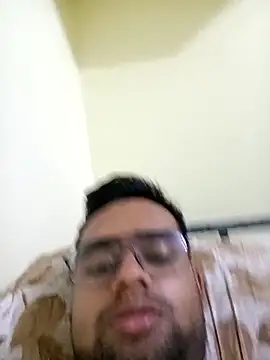 Snapshot of unknownman697856 chatting on 10-30-25, 09:48 unknownman697856 online show from 10-30-25, 09:48