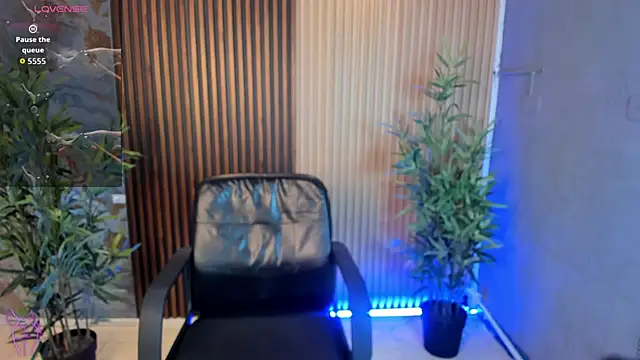 Ava-miller online show from 11-27-25, 01:35