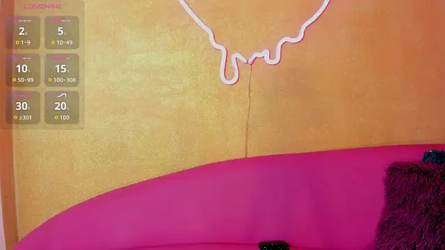 Sophie Smitt online show from 01-10-26, 02:02