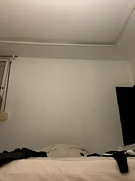 Zaskeee online show from 10-31-25, 01:50