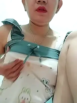 Snapshot of codaivensong chatting on 10-31-25, 10:33 codaivensong online show from 10-31-25, 10:33